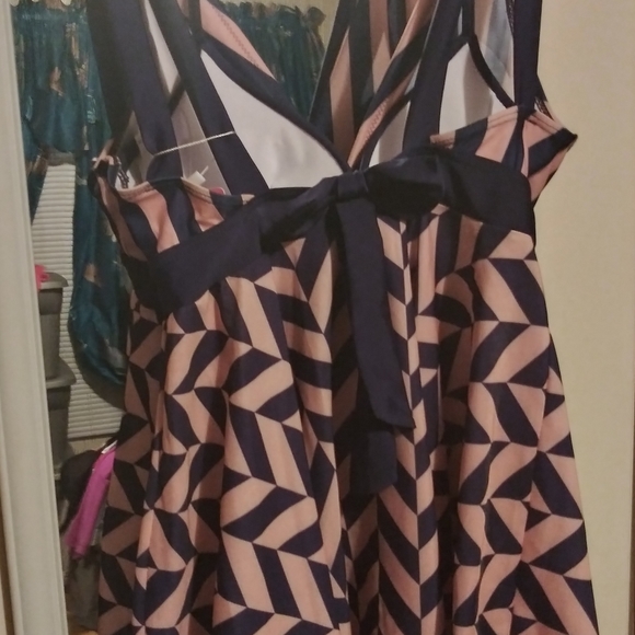 🌺Sexy Rotita Swim Dress Tankini and shorts with padded bralette. Size M US 2-4 - Picture 6 of 8